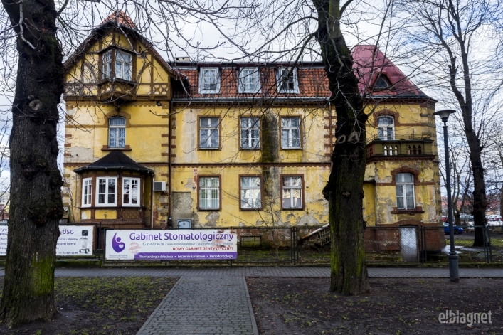 hotel „Stadt Elbing”, ob. przychodnia, ul. Żeromskiego 2, nr rej.: 242/92 z 24.12.1992
