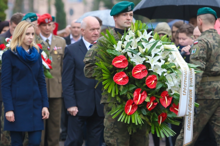 Elbląg pamięta o Katyniu - zobacz zdjęcia
