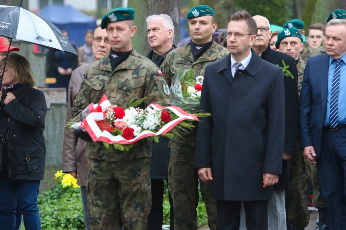 Elbląg pamięta o Katyniu - zobacz zdjęcia