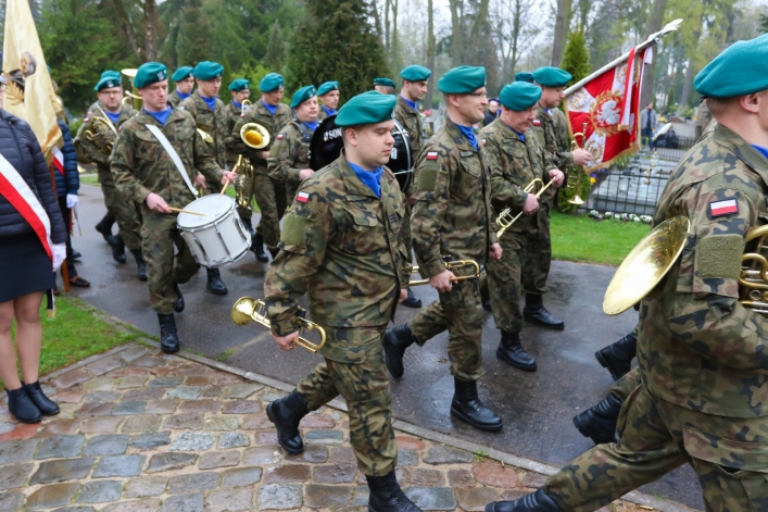 Elbląg pamięta o Katyniu - zobacz zdjęcia