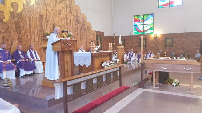 Elbląg. Pogrzeb księdza Bogdana Rusinowskiego (+zdjęcia)