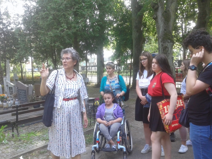 Elbląg.  Prawdziwa historia podczas spaceru po cmentarzu Agrykola