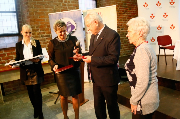 Elbląg. Wiemy, kto został wyróżniony podczas konferencji ZNP i Ligi Kobiet Polskich
