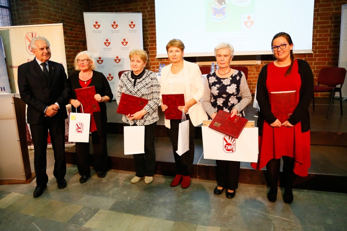 Elbląg. Wiemy, kto został wyróżniony podczas konferencji ZNP i Ligi Kobiet Polskich