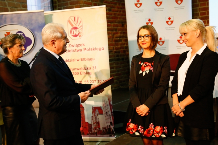 Elbląg. Wiemy, kto został wyróżniony podczas konferencji ZNP i Ligi Kobiet Polskich