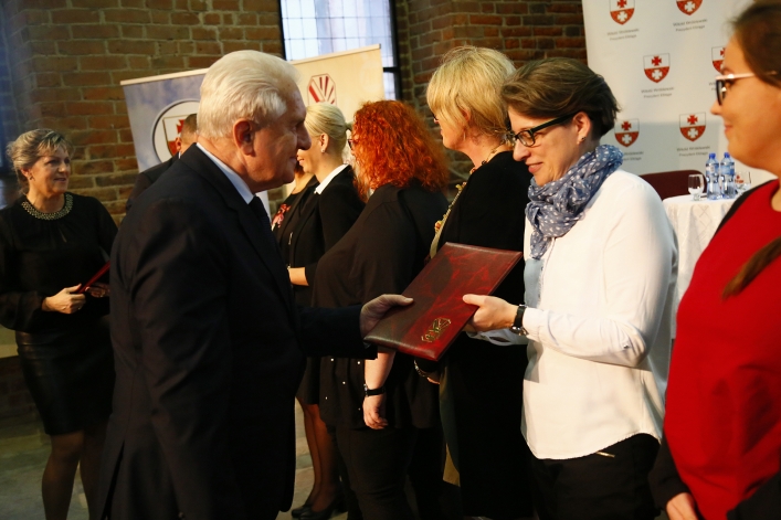 Elbląg. Wiemy, kto został wyróżniony podczas konferencji ZNP i Ligi Kobiet Polskich
