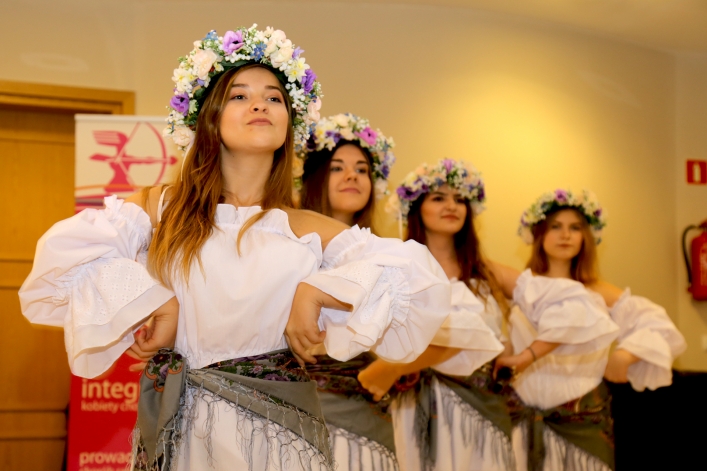 Występ zespołu Szalone podczas gali Międzynarodowego Dnia Wolontariusza