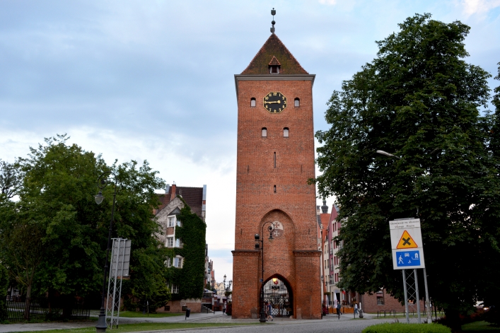 brama targowa, ul. Stary Rynek, 1319, 1420, nr rej.: 197/N z 28.12.196
