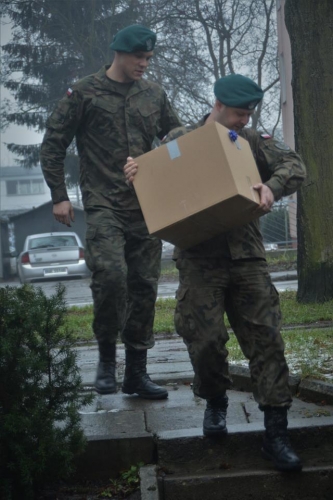 Elbląscy kombatanci otrzymali świąteczne paczki