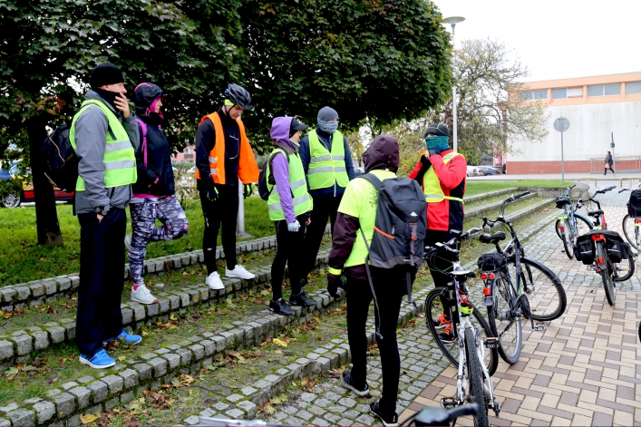 Elbląscy policjanci wzięli udział w sztafecie rowerowej 