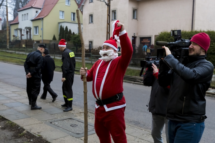 Elbląscy strażacy nie tylko gaszą pożary, ale także rozpalają ludzkie serca