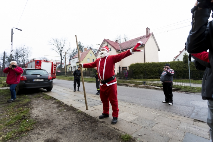 Elbląscy strażacy nie tylko gaszą pożary, ale także rozpalają ludzkie serca