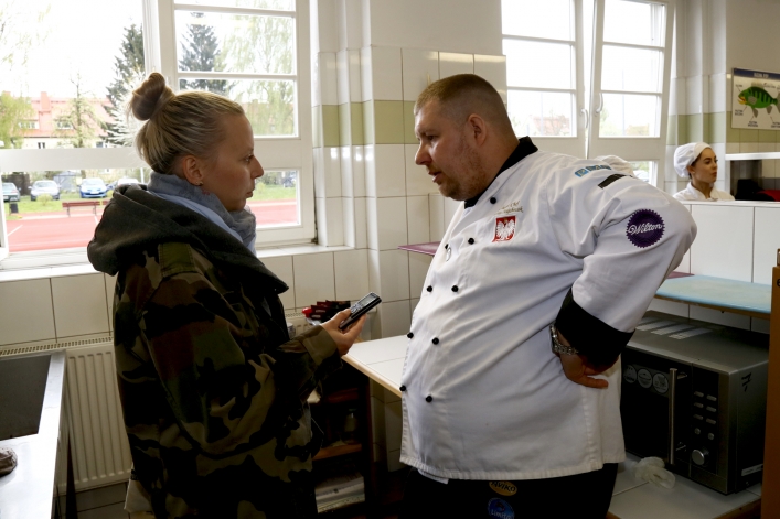 Elbląski Klub Szefów Kuchni podczas drzwi otwartych Zespołu Szkół Gospodarczych 