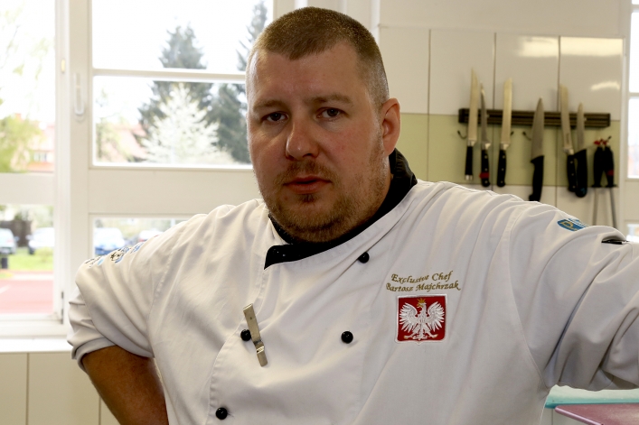 Elbląski Klub Szefów Kuchni podczas drzwi otwartych Zespołu Szkół Gospodarczych 