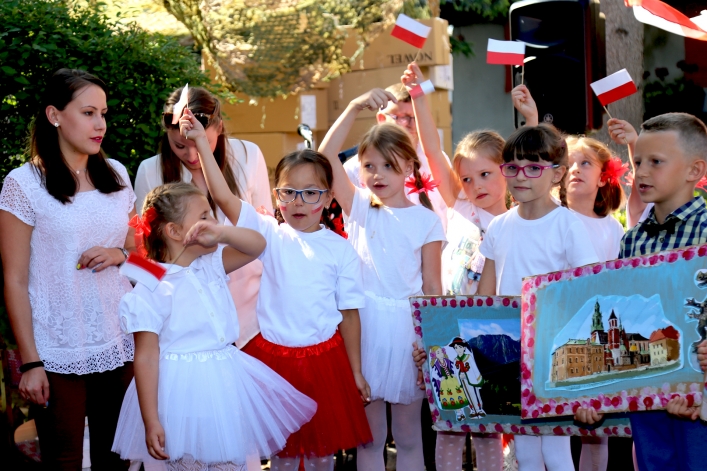 Elblążanie bawili się i uczyli historii na Festynie patriotycznym „Niepodległa na piątkę”