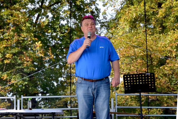 Elblążanie bawili się na  II Festynie Seniora w Bażantarni