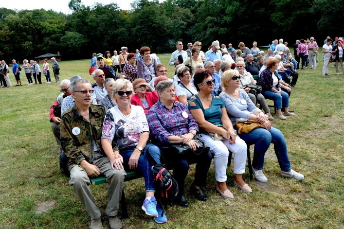 Elblążanie bawili się na  II Festynie Seniora w Bażantarni
