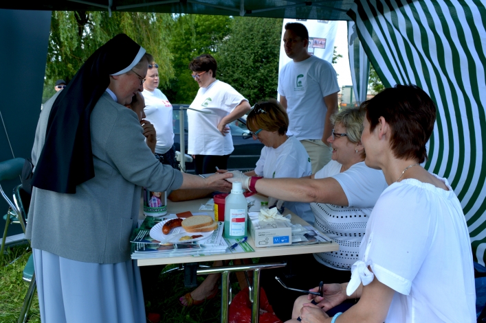 Elblążanie dla Patrycji Paź. Piknik charytatywny na terenie Aeroklubu Elbląskiego (+ zdjęcia)