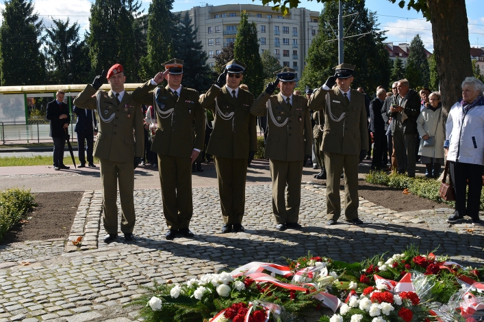 Elblążanie obchodzili 79. rocznicę utworzenia Polskiego Państwa Podziemnego