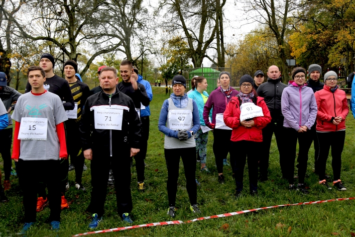 Elblążanie pobiegli dla Radka z III LO, którego rodzinny dom strawił pożar