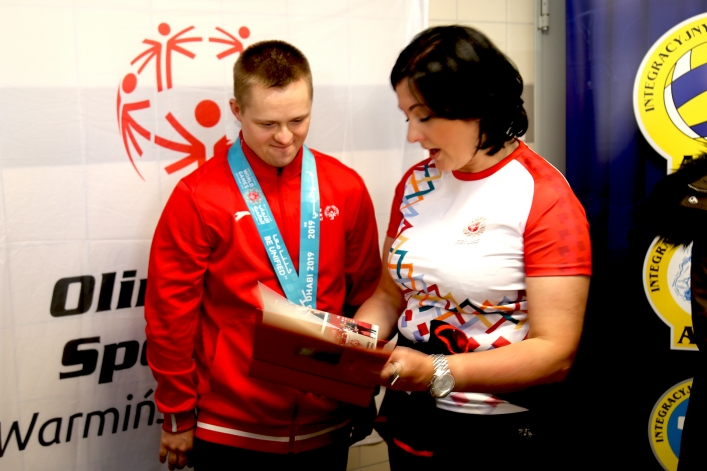 Elblążanie powitali wicemistrza olimpijskiego z Abu Zabi