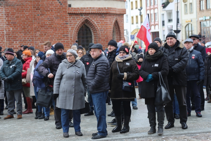 Elblążanie pożegnali śp. Pawła Adamowicza, prezydenta Gdańska 