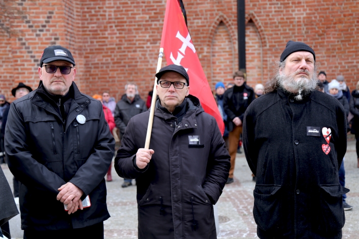 Elblążanie pożegnali śp. Pawła Adamowicza, prezydenta Gdańska 
