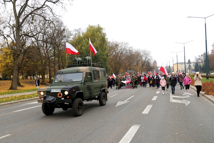 Elblażanie świętowali 100-lecie odzyskania niepodległości przez Polskę