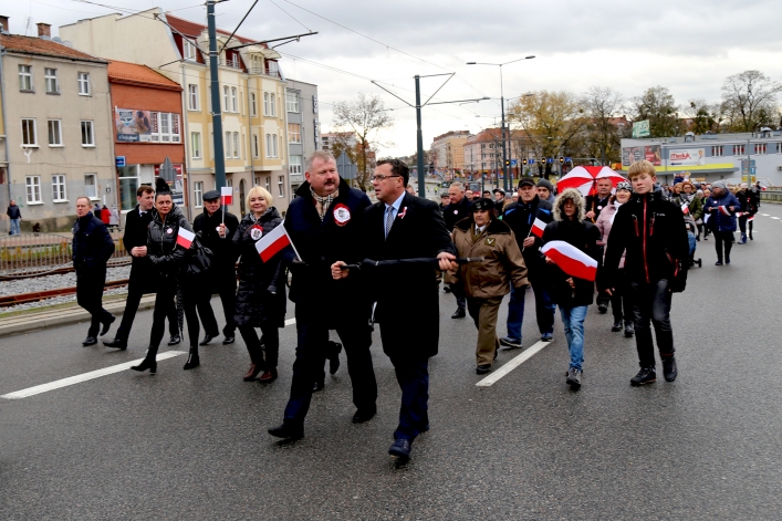 Elblążanie świętowali 99. rocznicę odzyskania przez Polskę niepodległości