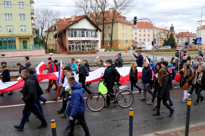 Elblążanie świętowali 99. rocznicę odzyskania przez Polskę niepodległości