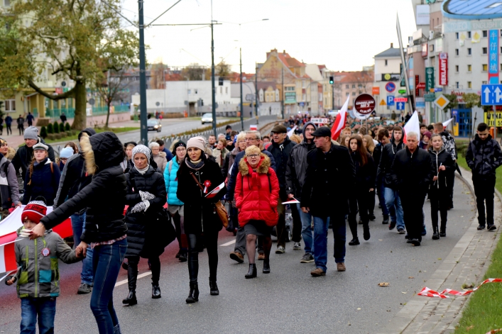 Elblążanie świętowali 99. rocznicę odzyskania przez Polskę niepodległości