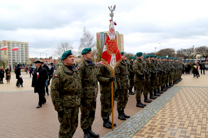 Elblążanie świętowali 99. rocznicę odzyskania przez Polskę niepodległości