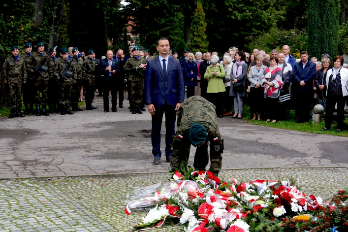 Elblążanie uczcili ofiary sowieckiej agresji 