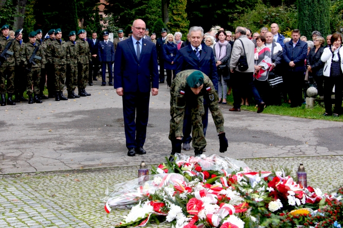 Elblążanie uczcili ofiary sowieckiej agresji 