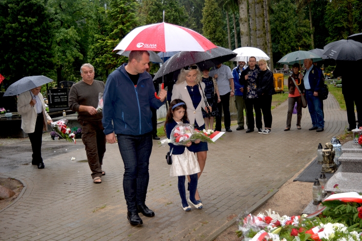 Elblążanie uczcili pamięć gen. Bolesława Nieczuja-Ostrowskiego w 10. rocznicę śmierci