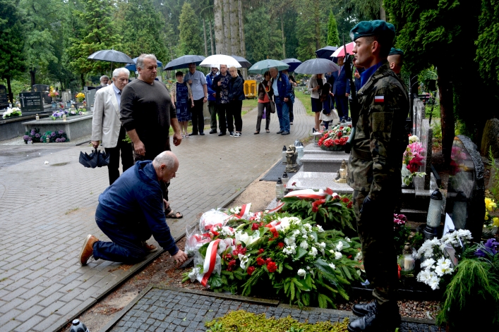 Elblążanie uczcili pamięć gen. Bolesława Nieczuja-Ostrowskiego w 10. rocznicę śmierci