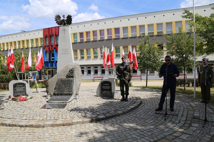 Elblążanie uczcili pamięć ofiar zbrodni wołyńskiej. 75. rocznica ludobójstwa na Wołyniu 