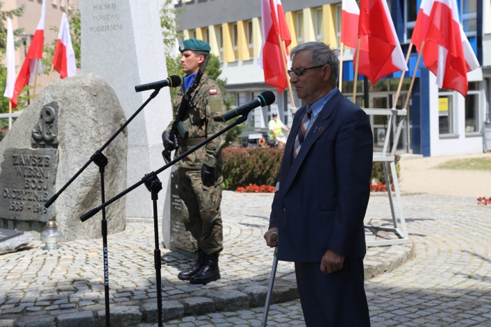 Elblążanie uczcili pamięć ofiar zbrodni wołyńskiej. 75. rocznica ludobójstwa na Wołyniu 