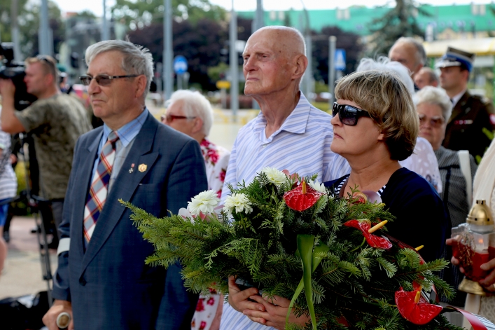 Elblążanie uczcili pamięć ofiar zbrodni wołyńskiej. 75. rocznica ludobójstwa na Wołyniu 