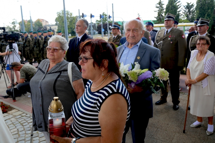 Elblążanie uczcili pamięć ofiar zbrodni wołyńskiej. 75. rocznica ludobójstwa na Wołyniu 