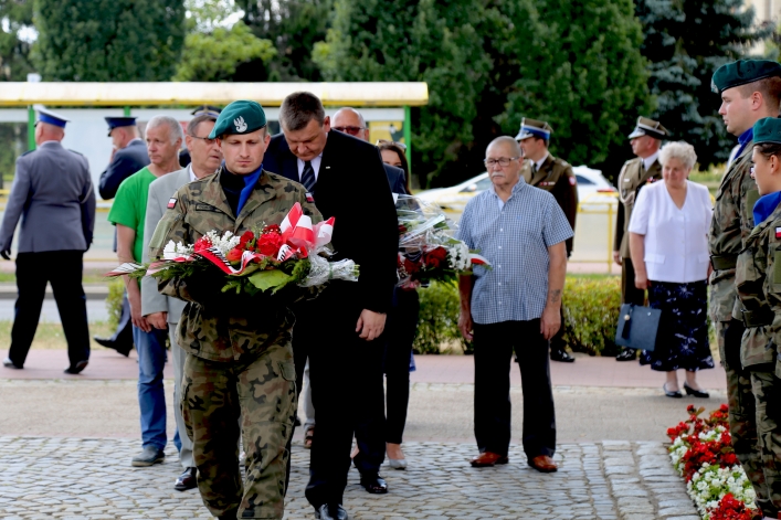 Elblążanie uczcili pamięć ofiar zbrodni wołyńskiej. 75. rocznica ludobójstwa na Wołyniu 