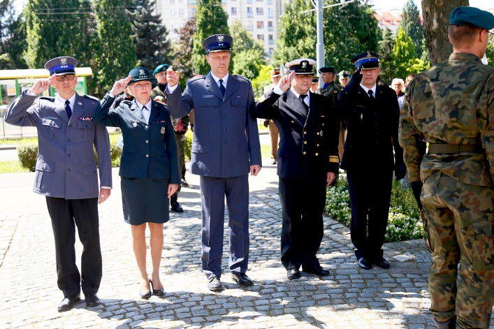 Elblążanie uczcili pamięć ofiar zbrodni wołyńskiej. 76. rocznica ludobójstwa na Wołyniu