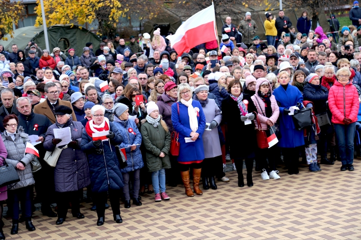 Elblążanie ustanowili nowy rekord Polski w śpiewaniu pieśni patriotycznej jednocześnie!