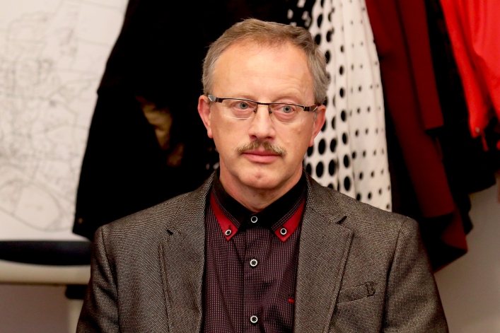 Elblążanin Kacper Lewalski to najszybciej biegający 1000 metrów 15-latek w Polsce