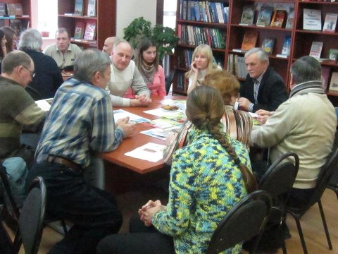 Elblążanin w „Żywej Bibliotece”. Spotkanie autorskie w Kaliningradzie