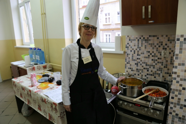 Elblążanki uczą się jak przygotować przetwory na zimę