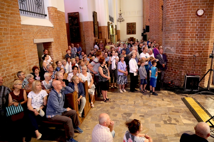 EOK, Marcin Wyrostek i wypełniona po brzegi elbląska katedra, czyli Muzyka polska na Żuławach