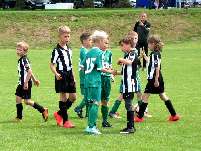 Fajny ten puchar. Juventus uczcił 70 lecie Olimpii Elbląg. Zdjęcia
