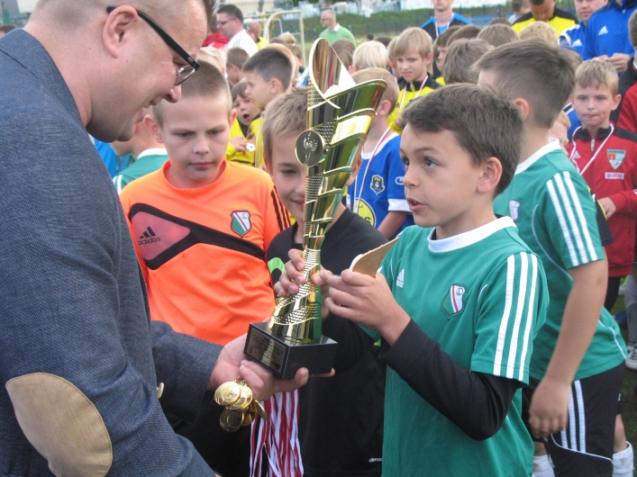 Fajny ten puchar. Juventus uczcił 70 lecie Olimpii Elbląg. Zdjęcia