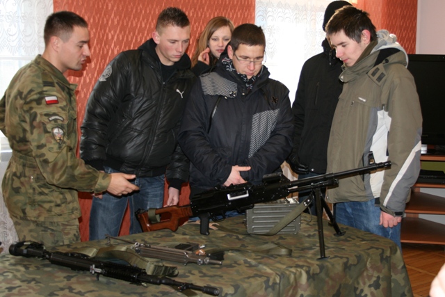 Ferie z wojskiem. Dzień Otwartych Koszar w 16 Pomorskiej Dywizji Zmechanizowanej